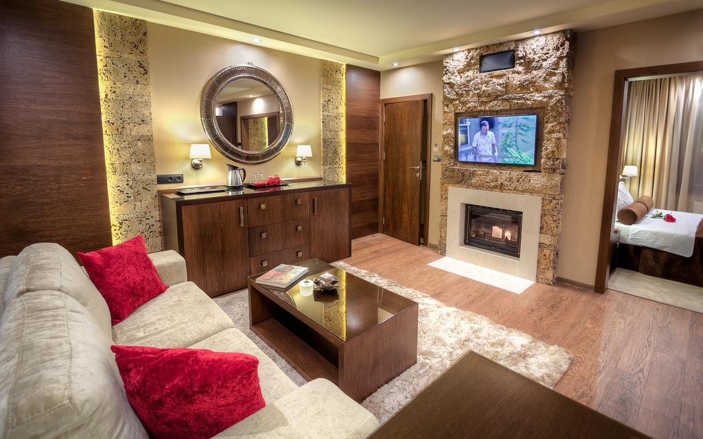 Family Hotel Strannopriemnitza Oresak Szoba fotó