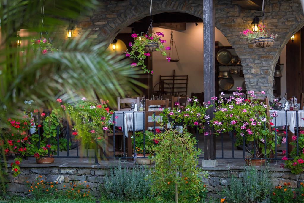 Family Hotel Strannopriemnitza Oresak Kültér fotó